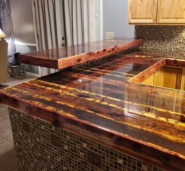 An epoxy countertop with a smoothly, shiny finish.